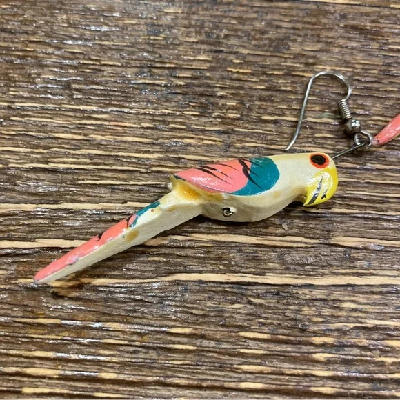 Vintage Parrot Earrings Handmade Wood - Picture 10 of 11
